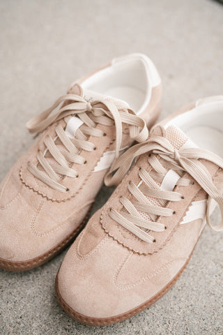 Evara Sneaker