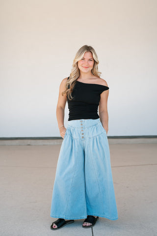 Belle Classic Off The Shoulder Knit Tank