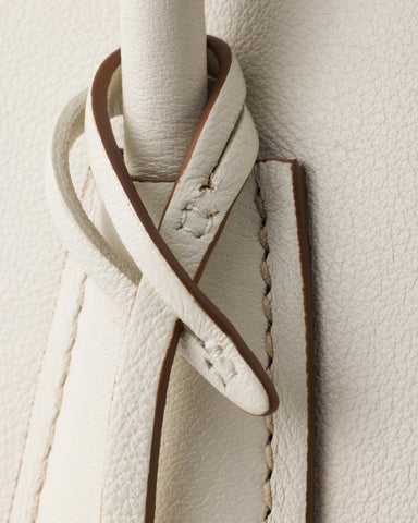 Medium leather tote bag