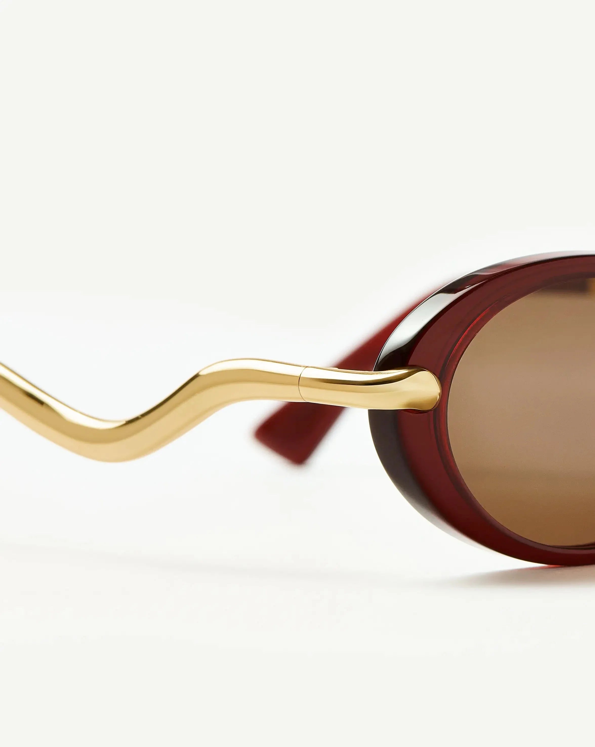 Jimmy Fairly Elvissa Oval Sunglasses | Gold Plated/Cherry