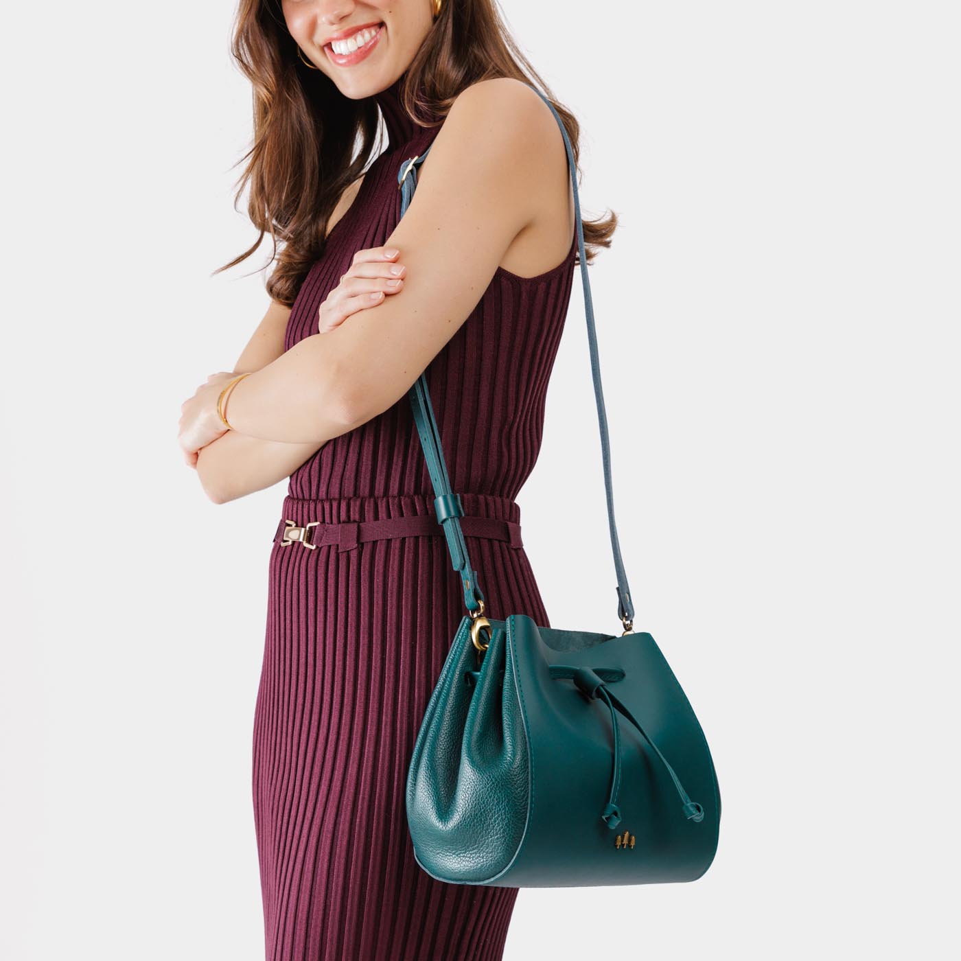 Nest Bucket Bag